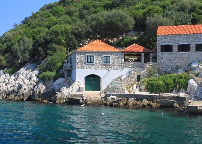 Seaside House Lucica, - 8348 Vakantiehuis *