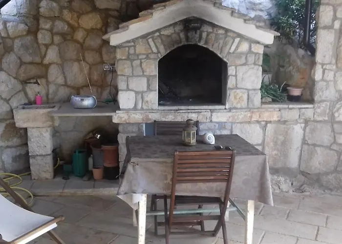 Seaside House Lucica, - 8348 Vakantiehuis *