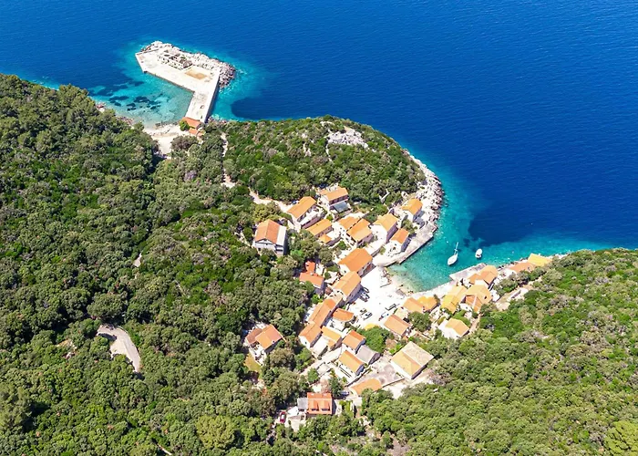 Seaside House Lucica, - 8348 Vakantiehuis