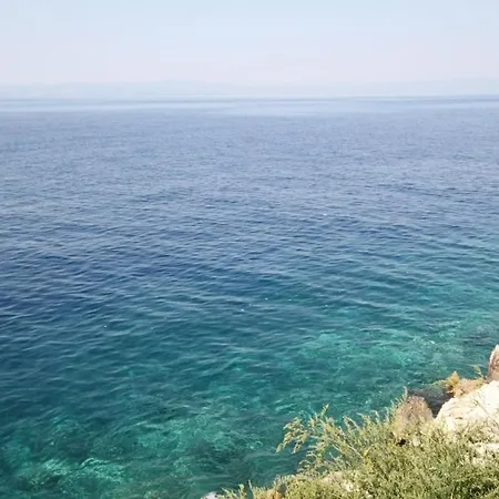 Seaside House Lucica, - 8348 * Lastovo